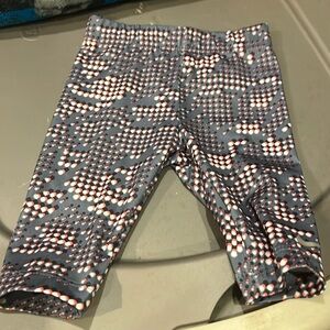 Baby girl Nike leggings 6mo Grey w/ white coral black dots. Silver Nike symbol